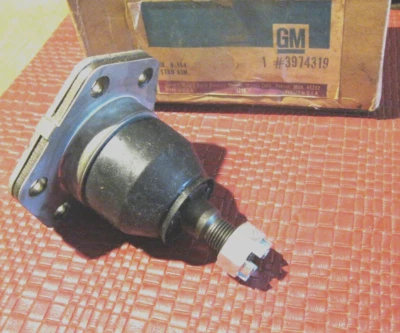 NOS 1963-1971 Chevrolet and GMC Truck C10, P10 upper ball joint, in box - Image 1 of 2