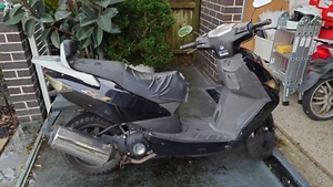 Scooter - Picture 1 of 1