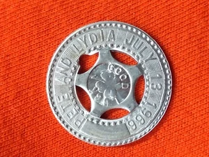 PETE AND LYDIA 13. JULI 1966 KISS Peter Chris - Good Luck Metal Typer Medaille Münze - Bild 1 von 3