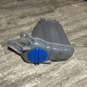 Engine Coolant Reservoir Tank for Audi A4 A5 Quattro Allroad 1.8L 2.0L 3.0L 3.2L - Picture 1 of 8