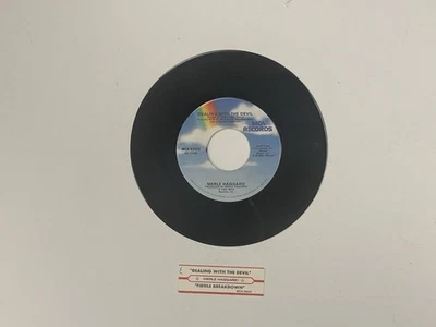 Jukebox 45 & Title Strip Merle Haggard Dealing With The Devil Cleaned Tested Foto 1 de 2