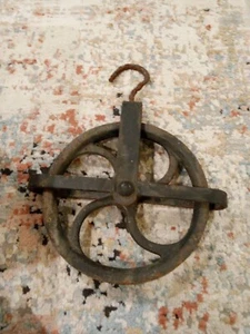 Cast Iron Vintage Industrial Wheel Farmhouse Pulley 7 Inch - Picture 1 of 5