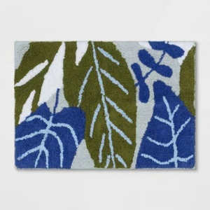 Assorted Leaves Bath Rug Mint - Room Essentials 24" x 17" - Picture 1 of 3