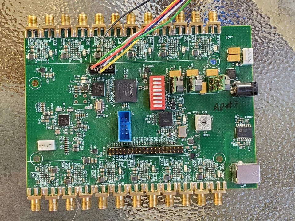 Spartan 6 SLX45 Evaluation Multiplexer FPGA Board #2 Foto 1 de 4