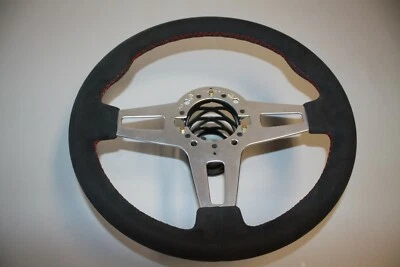 LENKRAD VW SCIROCCO SPUCKNAPF LEDERLENKRAD NEU BEZIEHEN+DAUMEN ALCANTARA - Bild 1 von 4