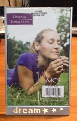 MCS  4 in x 6 in Stand Up Frame "Dream" - Image 1 of 3