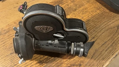 Cámara de cine Arri Arriflex 16S 16 S 16 mm Foto 1 de 4