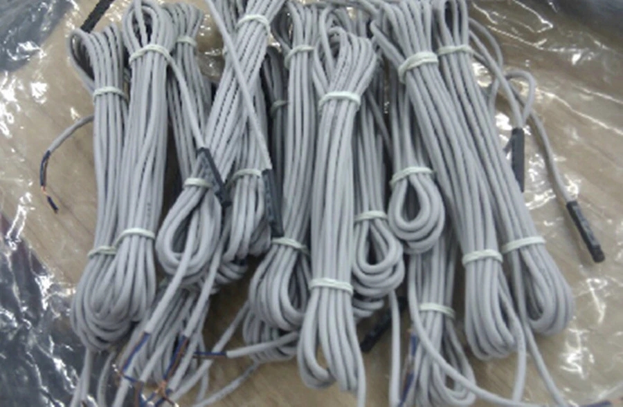 SMC D-Z73 DC/AC 5-120V 100mA Magnetic Reed Switch DZ73 for Air Pneumatic Cylinde - Image 1 of 3