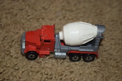 VINTAGE, RED "PETERBILT CEMENT TRUCK," (3.0" Long) HK, Pre-Owned (c) 1979 - Image 1 of 4