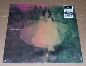 Old Wounds – Glow / Limited 500 / Coke Bottle with Green Splatter Vinyl /NEU OVP - Bild 1 von 2