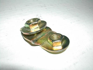 HUSQVARNA CR / WR FÖRDERBANDANSCHLUSSPLATTE -- 800076425 - Bild 1 von 1