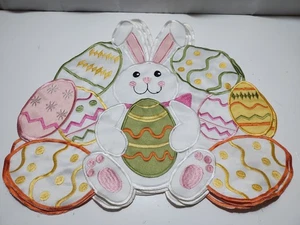 Easter Spring Placemats 14" Set of 4 Embroidered Bunny Rabbit Eggs Preowned READ - Picture 1 of 13