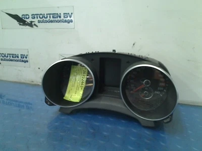 TACHO SPEEDOMETER Volkswagen Golf VI (5K1) 2011 5K0920871 - Изображение 1 из 4