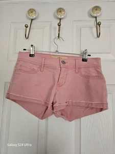 Hollister Pink Size 3 Short-short Low Rise 2" Inseam - Picture 1 of 3