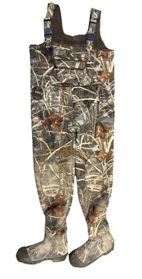 Red Head Bone Dry Neoprene Camo Chest Waders, Hunting, Fishing, Size 11 - Image 1 of 4