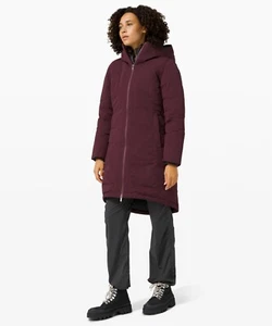 Neu mit Etikett Lululemon Snow Warrior Parka ~ GRÖSSE: 2,4,12 ~ Cassis - Bild 1 von 9