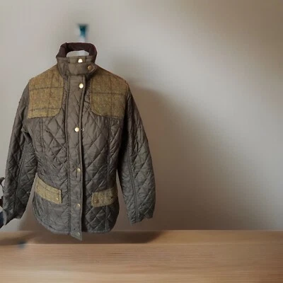 Barbour IRIS quilted jacket 16 Pit2pit 21.5in Warm Country Hunt Classic Olive - Image 1 of 4