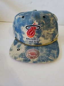 Mitchell & Ness Miami Heat Snapback Hat Acid Wash Haedwood Classics - Picture 1 of 14