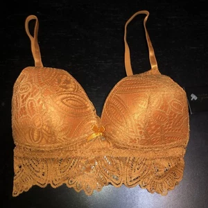 NWT Fredericks of Hollywood SZ Small Haley All Over Lace Bralette - Picture 1 of 3