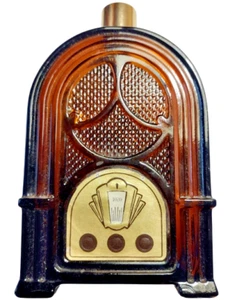 Antigua radio antigua jarra para después del afeitado Avon de colección - Imagen 1 de 3