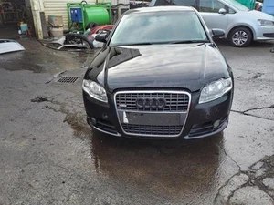 AUDI A4 Mk3 (B7) 1.9/2.0 Diesel Denso A/C Compressor 8E0260805CG - Picture 1 of 7