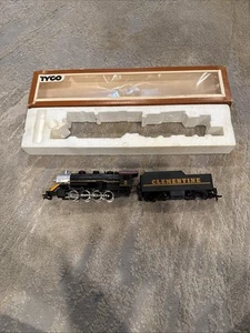 VINTAGE TYCO HO/OO TRAINS MIKADO AND TENDER 0-8-0 #208 GOOD CONDITION UNTESTED - Picture 1 of 11