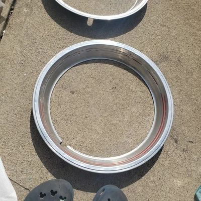 Tapacubos de belleza anillo de ajuste para camioneta Ford F150 Bronco Redline 1982 1989 15" c Foto 1 de 4