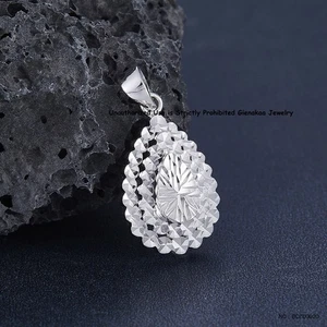 Pure PT950 Platinum 950 Women Lucky Shiny Carved Heart Raindrop Pendant 3.4-3.5g - Picture 1 of 5