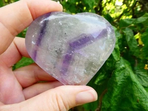 Large Phantom Amethyst Crystal Heart 72mm x 62mm 110g Purple Banding Brazil - Picture 1 of 7