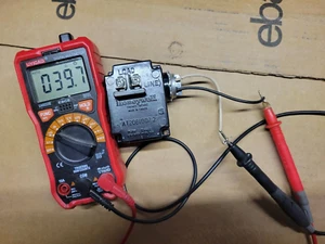 AS IS Honeywell AT20B1007 2 Transformer OC28V , class 2 , 120V, 20VA 25V - Foto 1 di 5