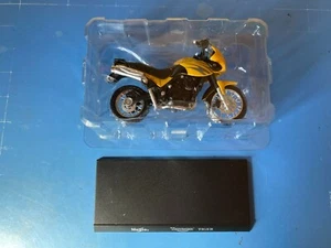 Bi-Weekly Moto Collection No.28 Supplement,1/18 Maisto TRIUMPH TIGER - Picture 1 of 8