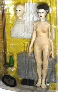 7 inch universal Studios classic monsters BRIDE of FRANKENSTEIN 2000 sideshow - Picture 1 of 5