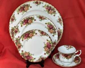 ROYAL ALBERT ALTE COUNTRY ROSEN VIER 5-TEILIGE EINSTELLUNGEN - Originalstempel - Bild 1 von 24