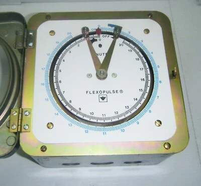 NOS Eagle 0-20 min. Flexopulse Repeat Cycle Timer - HG934A6 - Image 1 of 4