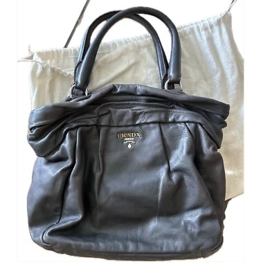 Volantes Prada Nappa Gris Oscuro. Shopper/Bolso de Mano/Tote Excelente 100% Auténtico Foto 1 de 4