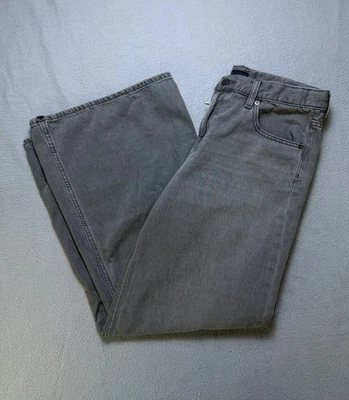 Pantalones de mezclilla Uniqlo gris pierna ancha talla 29 tiro alto acampanados Foto 1 de 4