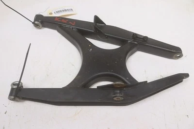 Brazo trasero derecho inferior Yamaha Wolverine 1000 RMAX2 R-SPEC 22 A 52261 Foto 1 de 4