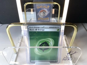 Basic Grass Energy Pokemon TCG Holo Foil SVE En 001 NM - Picture 1 of 1
