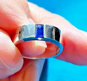 Anillo zafiro solitario corte rectangular plata de ley talla 6 - Imagen 1 de 6