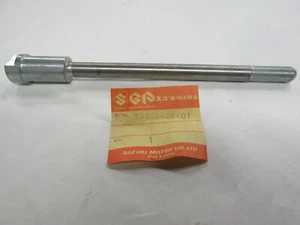 NOS Suzuki 1974 TC125 TS125 TS185 TC185 OEM Front Wheel Axle Bolt 54711-28401 - Picture 1 of 2