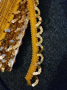 Gold Sequin Trim 3/4" in. Pre-cut 4 yds - Picture 1 of 1
