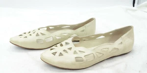 Zapatos planos CHOCOLAT BLU Glory para mujer talla 6 cuero suave corte láser puntiagudo marfil - Imagen 1 de 3