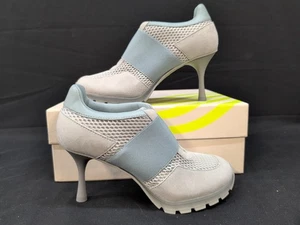 Sneex The Icon Wide Elastic Strap Slip On Sneaker Heels US 6 Ice Blue (81361) - Picture 1 of 11