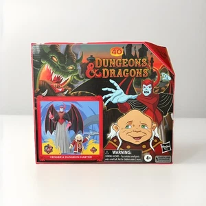Figuras de acción Dungeon Master & Venger a escala clásicos de dibujos animados de Dungeons & Dragons - Imagen 1 de 2