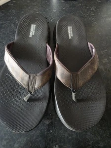 Skechers ON THE GO 600 SEAPORT ZEHENSTEGSANDALE BRAUN UK 8 - Bild 1 von 4