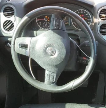 2013 Volkswagen Tiguan LH Driver Steering Wheel Airbag OEM - Image 1 of 3