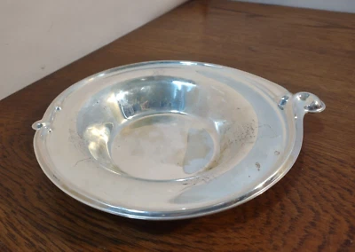 Винтажная посеребренная тарелка для конфет/орехов Wm Rogers 948 чистая - Изображение 1 из 4