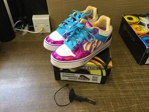 Mädchen Heelys Motion Größe UK 3 - Europa 35 - mit Originalkarton sehr guter Zustand - Bild 1 von 5