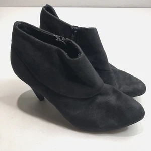 Fioni Booties Women 10 Black Faux Suede Side Zip Fold over Flap 3.5in Heel - Picture 1 of 19