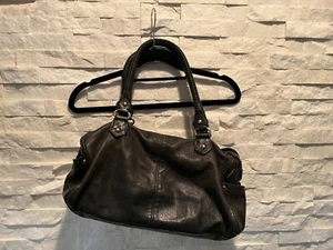 EUC BOTKIER Schwarz Leder Schultertasche Handtasche Medium Umhängetasche Gold Reißverschlusstaschen - Bild 1 von 10